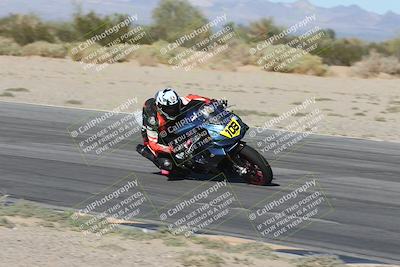 media/Oct-04-2025-CVMA (Sat) [[408bcdd6e4]]/Race 15-Femmewalla-Femmewalla UL/